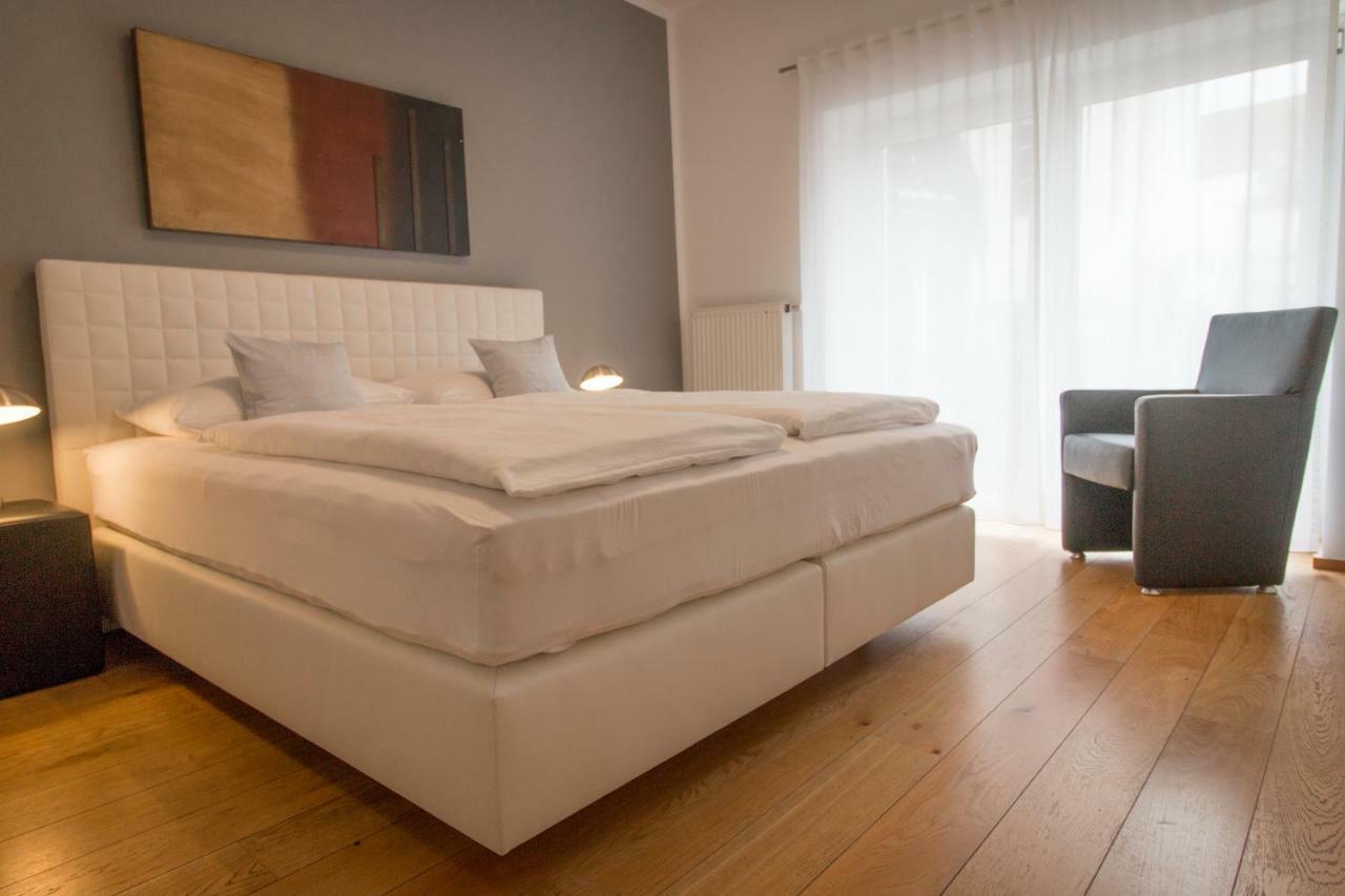 Ferienapartments Am Steinfelder Hof Bad Neuenahr-Ahrweiler Esterno foto